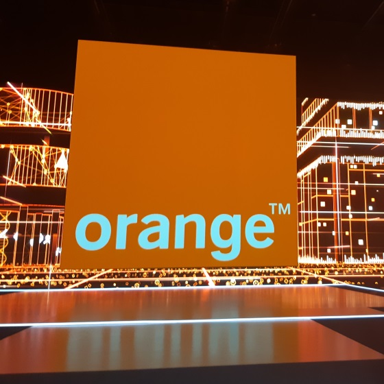 Pylônes et réseau fibre : Orange dément préparer une cession